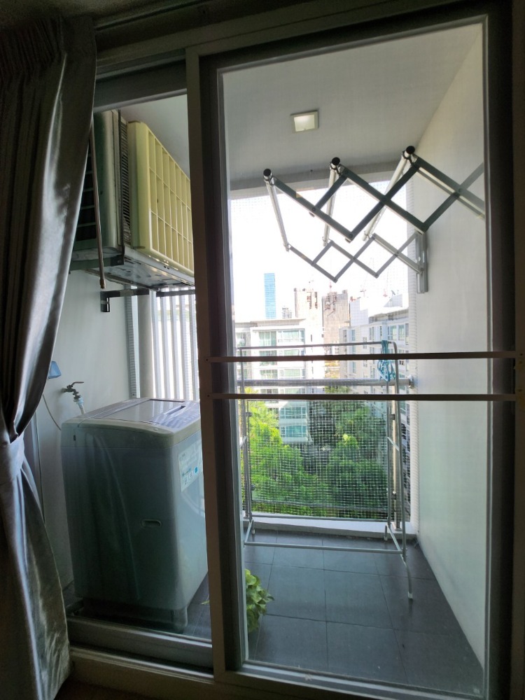 Room for rent at Mayfair place sukhumvit64 เมแฟร์ เพลส สุขุมวิท64 (AS-02) Line id : @condo66