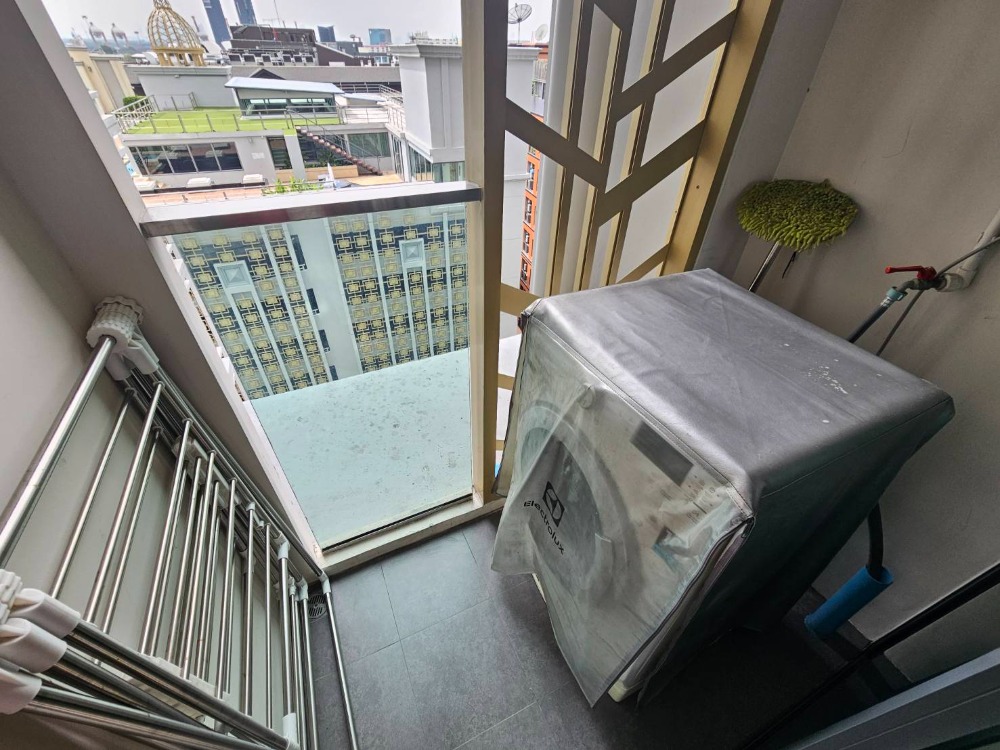 ให้เช่า เมแฟร์ เพลส สุขุมวิท 50 (AS-02) Condo for rent : Mayfair Place Sukhumvit 50(AS-02) 800 meter from BTS Onnut Station (Have free Shuttle Bus to drop to BTS)