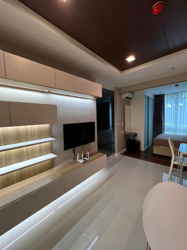 FOR RENT  :  The Metropolis Samrong  (RB-02) ให้เช่าคอนโด  : เดอะ เมโทรโพลิส สำโรง (RB-02) (Close to BTS  Samrong )