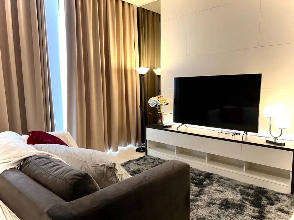 Condo for rent :   Noble Ploenchit (โนเบิล เพลินจิต) ( BTS Ploenchit  station ) MK-02