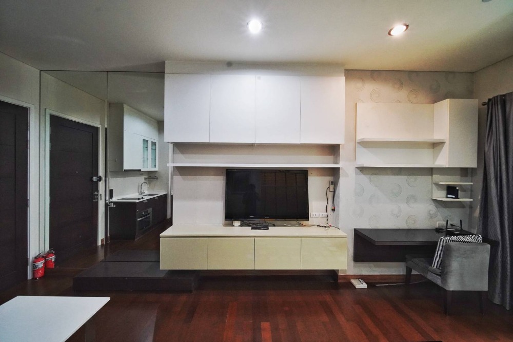 Condo for rent :  ไอวี่ ทองหล่อ ( Ivy Thonglor ) (( BTS thonglor stion ))  MK-02