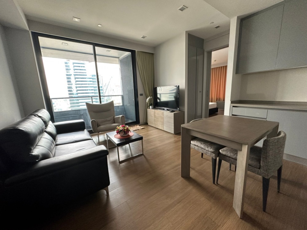 FOR RENT : M Silom เอ็ม สีลม ((BTS Chong Nonsi))AS-02 Line id : @condo66