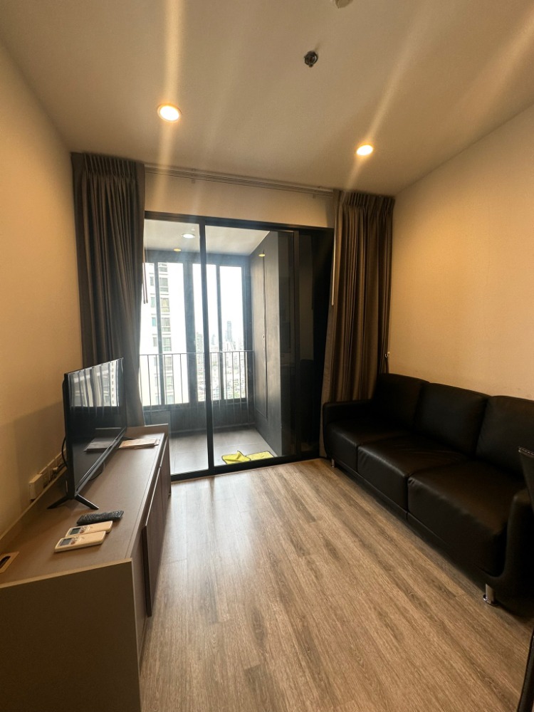 FOR RENT : Ideo Mobi Asoke ไอดีโอ โมบิ อโศก (Close to MRT Phetchaburi )AS-02  Line : @condo66