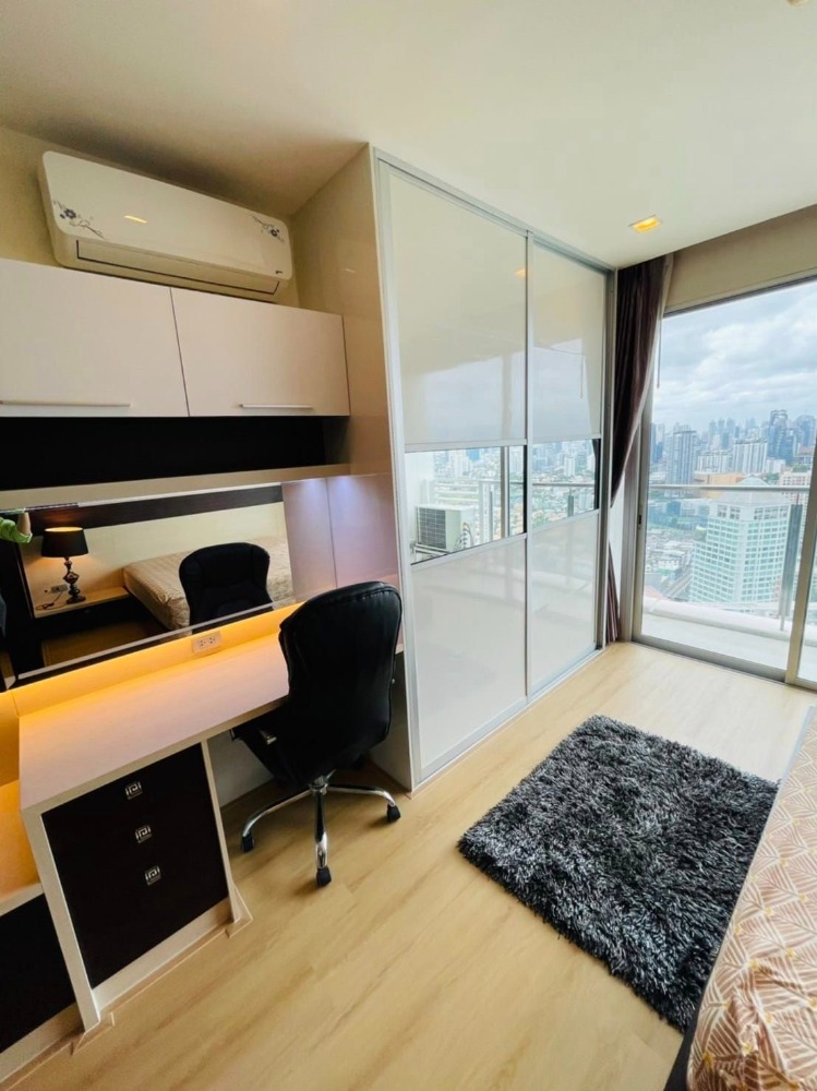 For Rent : Sky Walk Residences  สกาย วอล์ค เรสซิเดนซ์ ((Close to BTS Prakanong))AS-02  Line : @condo66