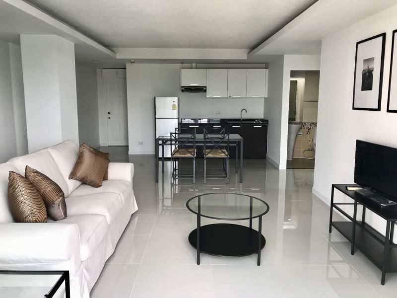 FOR RENT  : Waterford sukhumvit50 วอเตอร์ฟอร์ด สุขุมวิท50 (Available on 2/7/24) ***NON PET***(BTS Onnut)AS-02 Line id : @condo66