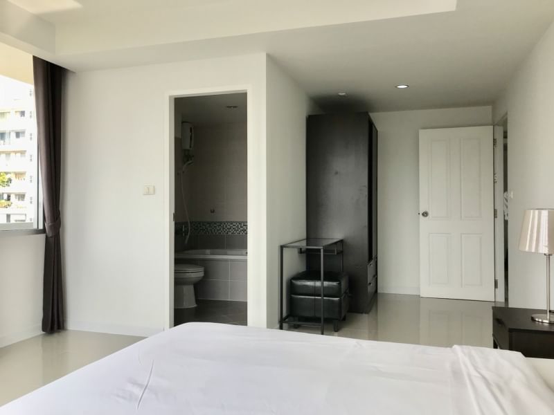 FOR RENT  : Waterford sukhumvit50 วอเตอร์ฟอร์ด สุขุมวิท50 (Available on 2/7/24) ***NON PET***(BTS Onnut)AS-02 Line id : @condo66