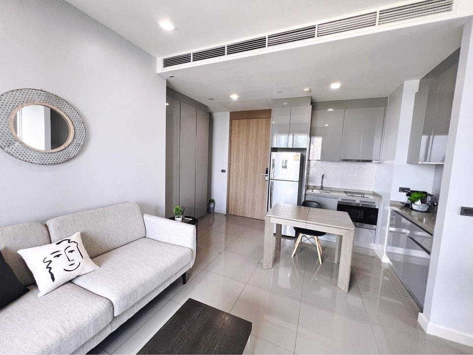 ✨Condo for Rent : M SILOM (( BTS Chongnonsi ))  AP-02 (line : @condo91 )