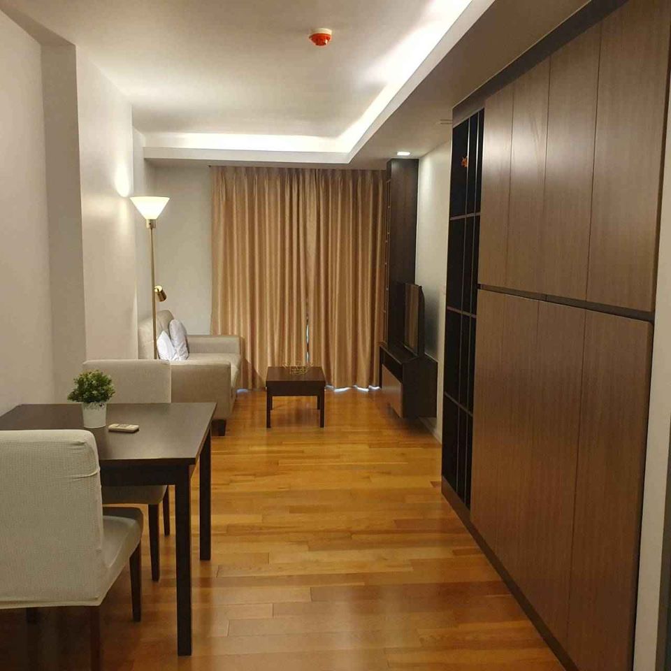 ✨Condo for Rent :  Focus Ploenchit Condominium (( BTS Phloen Chit )) AP-02 (line : @condo91 )