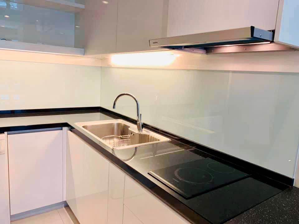 FOR RENT  :  Bright Sukhumvit 24  ไบร์ท สุขุมวิท 24 ((BTS Phompong))AS-02 ID Line : @condo66