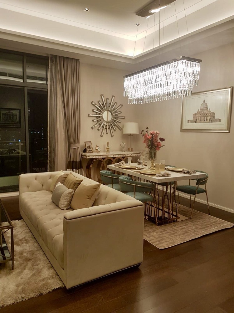 An ultra Luxury fully fitted condo for Sale at Diplomat 39 Phrom Pong  (Rt-01)