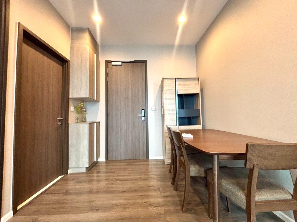 ⛵ Condo For Rent : Whizdom Essence Sukhumvit :  วิสซ์ดอม เอสเซ้นส์ สุขุมวิท ((BTS Punnawithi)) LINE: @Condo52  (WL-02)