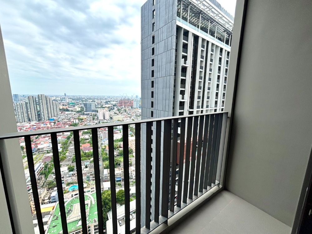 ⛵ Condo For Rent : Whizdom Essence Sukhumvit :  วิสซ์ดอม เอสเซ้นส์ สุขุมวิท ((BTS Punnawithi)) LINE: @Condo52  (WL-02)