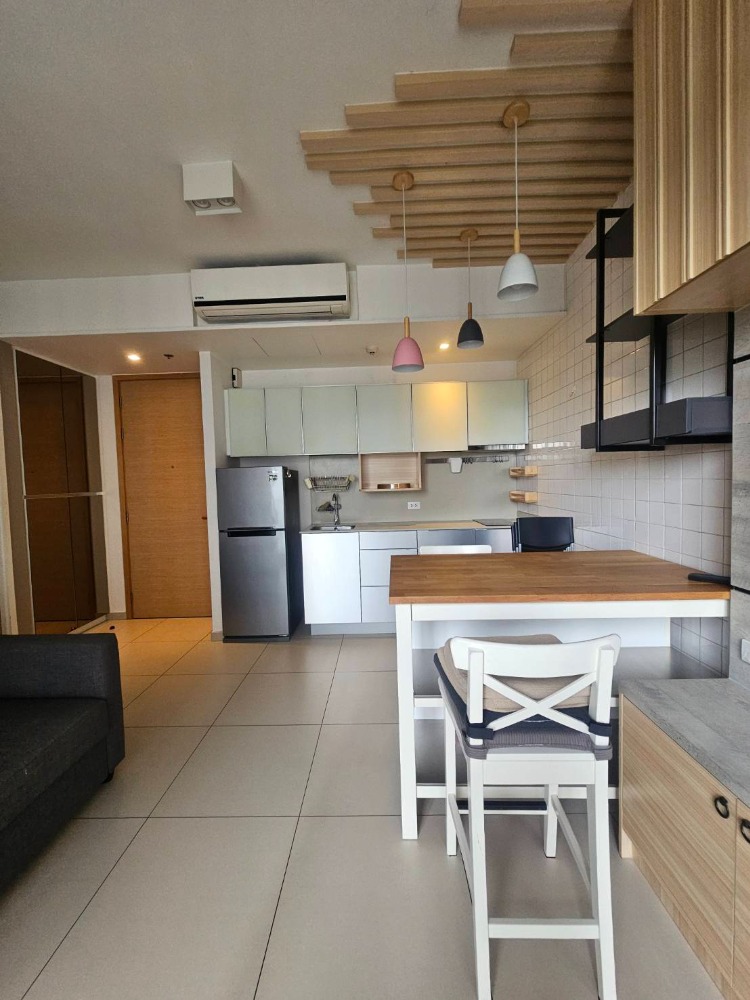 ⛵ Condo For Rent : The Lofts Ekkamai :  เดอะ ลอฟท์ เอกมัย ((BTS Ekkamai)) LINE: @Condo52  (WL-02)